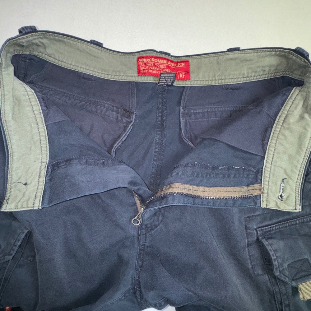 Abercrombie & Fitch Mens Navy Blue Cargo Shorts Size M Cotton Utility T-2083 - Picture 7 of 9